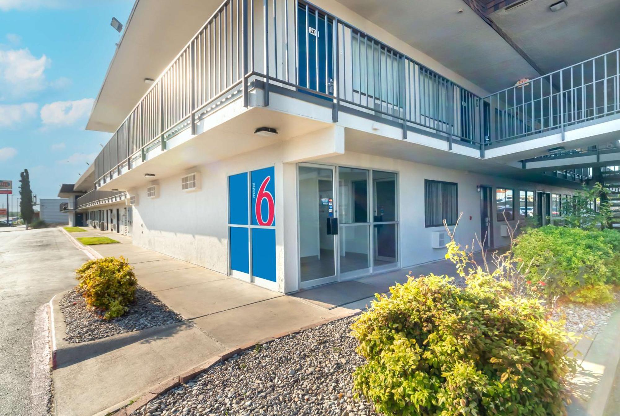 Motel 6-Del Rio, Tx מראה חיצוני תמונה